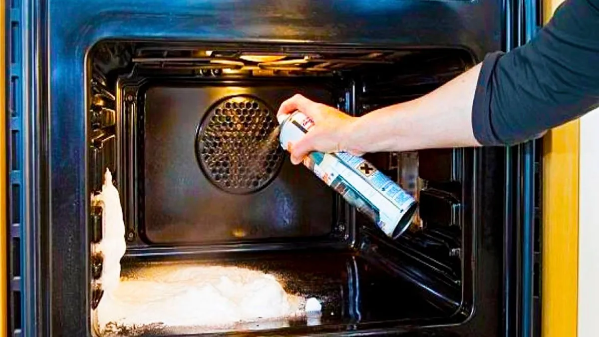 Una técnica innovadora para limpiar tu horno de forma segura y ecológica